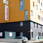 Residhome Centre Lägenhetshotell Reims