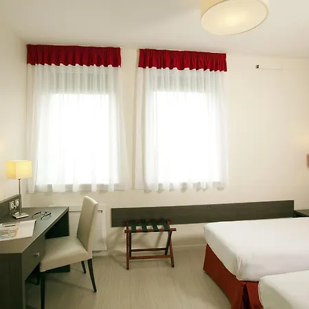 Aparthotel Residhome Centre