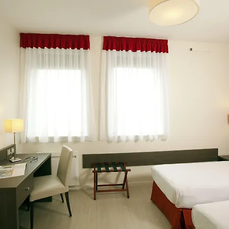 Aparthotel Residhome Centre