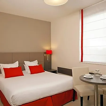Aparthotel Residhome Centre 3*