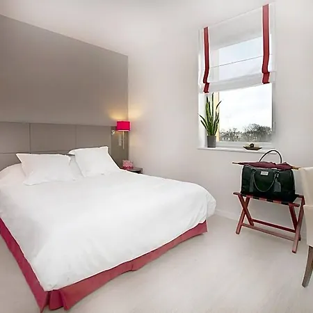 Residhome Centre Aparthotel 3*