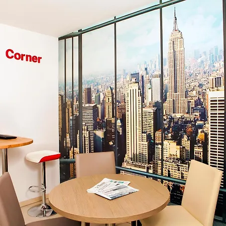 里塞德宏兰斯中心公寓 公寓式酒店