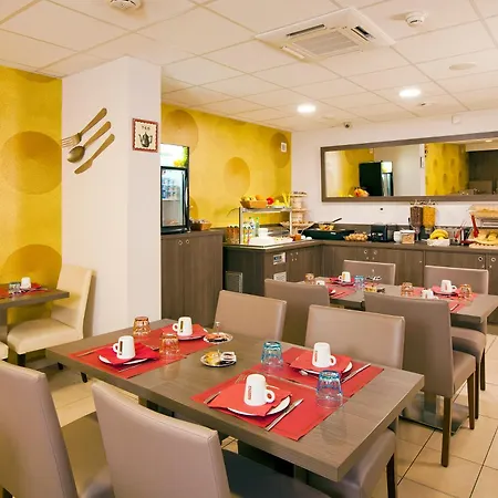 Aparthotel Residhome Centre