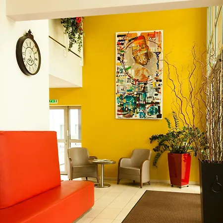 Appart hôtel Residhome Centre Reims