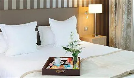 Residhome Centre 3*