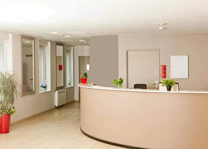 Residhome Centre Aparthotel Reims